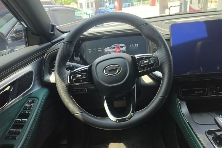 Used GAC Trumpchi GS8 2022 Dual-Engine Series 2.0TM Two-Wheel Drive Prestige Edition (7 Seats) Steering Wheel