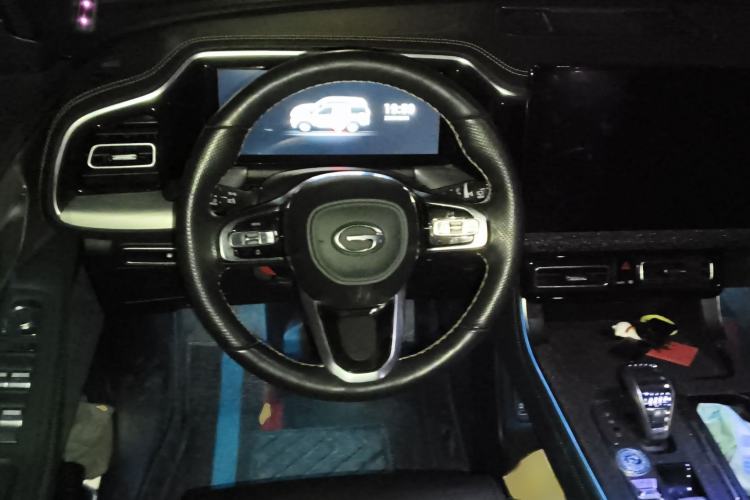 Used GAC Trumpchi GS8 2022 Flagship Series 2.0 TGDI Two-Wheel-Drive Prestige Edition (7 Seats) Steering Wheel