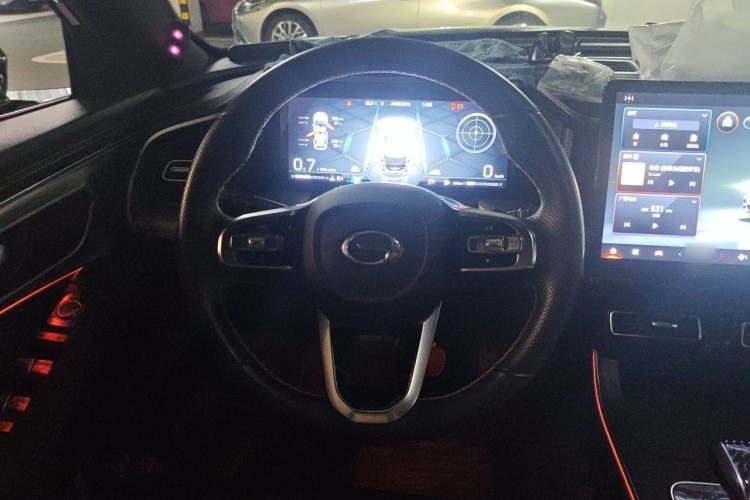Used GAC Trumpchi GS8 2022 Linghang Series 2.0 TGDI Two-Wheel-Drive Luxury Smart Connectivity Version (7 Seats) Steering Wheel