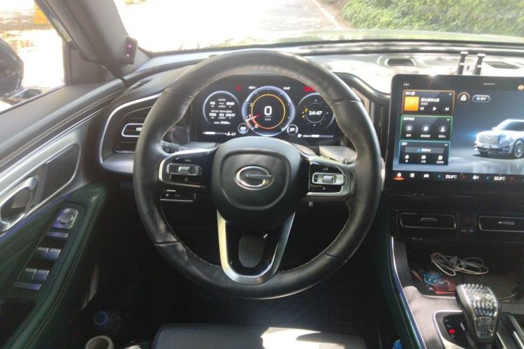 Used GAC Trumpchi GS8 2022 Flagship Series 2.0 TGDI Two-Wheel-Drive Prestige Edition (6-seater) Steering Wheel