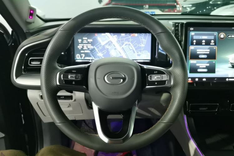 Used GAC Trumpchi GS8 2022 Linghang Series 2.0 TGDI Two-Wheel-Drive Luxury Smart Connectivity Version (7 Seats) Steering Wheel