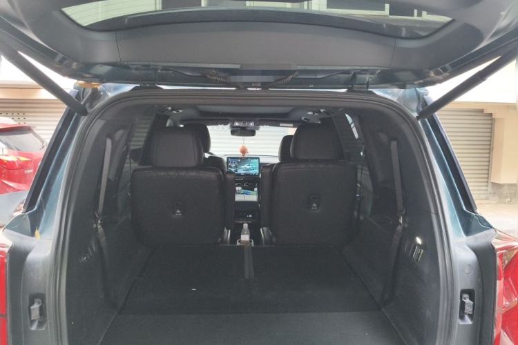 Used GAC Trumpchi GS8 2022 Double-Energy Series 2.0TM Two-Wheel Drive Prestige Edition (6 Seats) Trunk