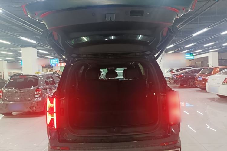 Used GAC Trumpchi GS8 2022 Flagship Series 2.0 TGDI Two-Wheel-Drive Prestige Edition (7 Seats) Trunk