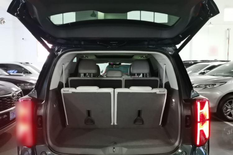 Used GAC Trumpchi GS8 2022 Linghang Series 2.0 TGDI Two-Wheel-Drive Luxury Smart Connectivity Version (7 Seats) Trunk