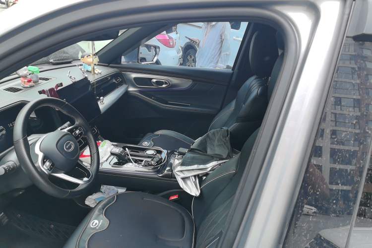 Used GAC Trumpchi GS8 2022 Linghang Series 2.0 TGDI Two-Wheel-Drive Luxury Smart Connectivity Version (7 Seats) Driver Seat