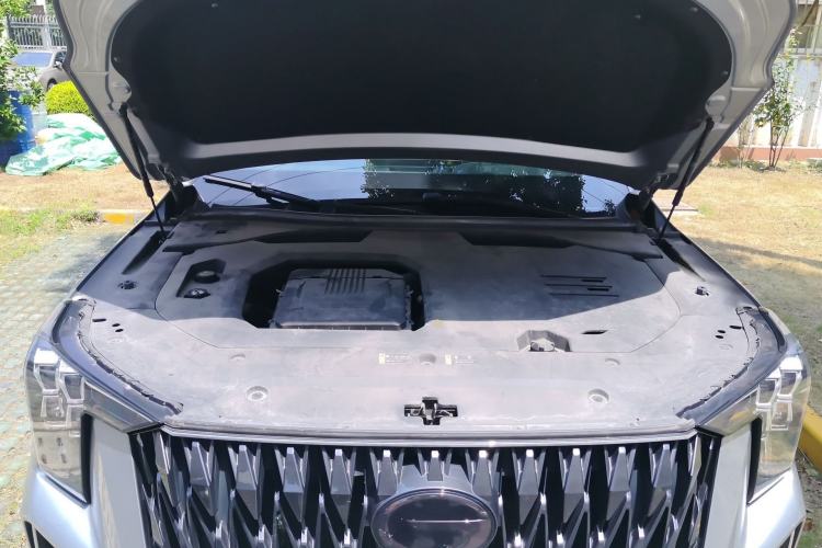 Used GAC Trumpchi GS8 2022 Double-Energy Series 2.0TM Two-Wheel Drive Prestige Edition (6 Seats) Engine Bay