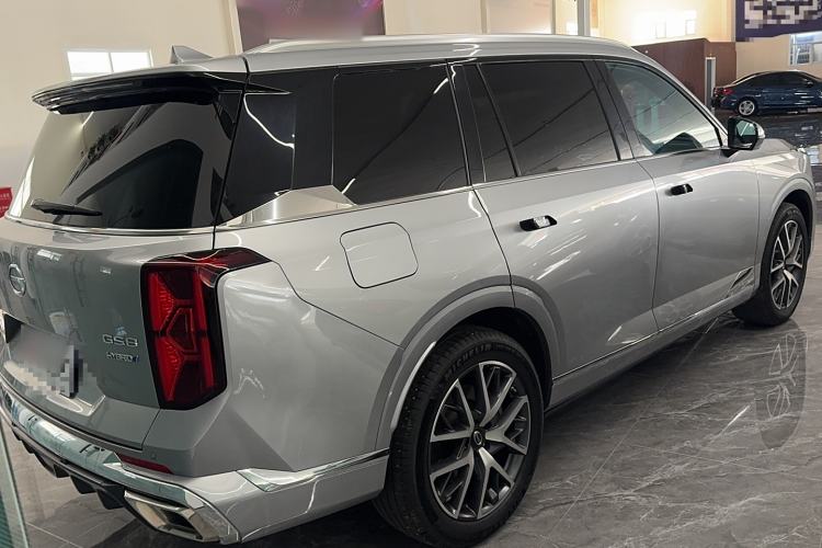 Used GAC Trumpchi GS8 2022 Dual-Engine Series 2.0TM Two-Wheel Drive Prestige Edition (7 Seats) Exterior 3
