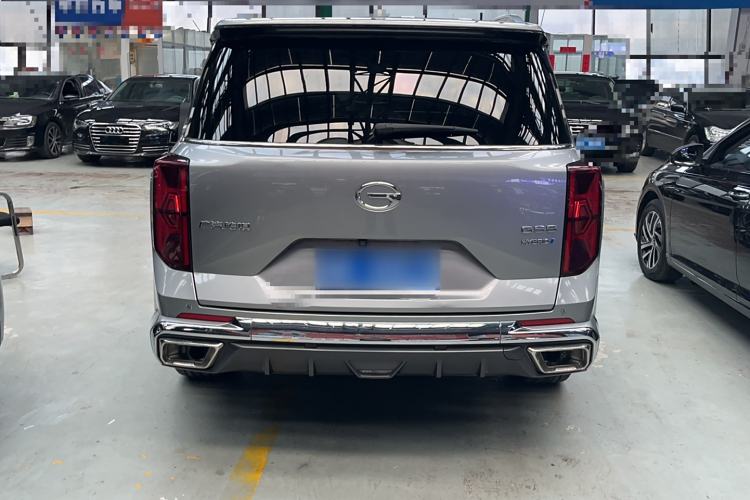 Used GAC Trumpchi GS8 2022 Double-Energy Series 2.0TM Two-Wheel Drive Prestige Edition (6 Seats) Exterior 4