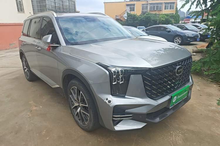 Used GAC Trumpchi GS8 2022 Linghang Series 2.0 TGDI Two-Wheel-Drive Luxury Smart Connectivity Version (7 Seats) Front Right 45 Deg