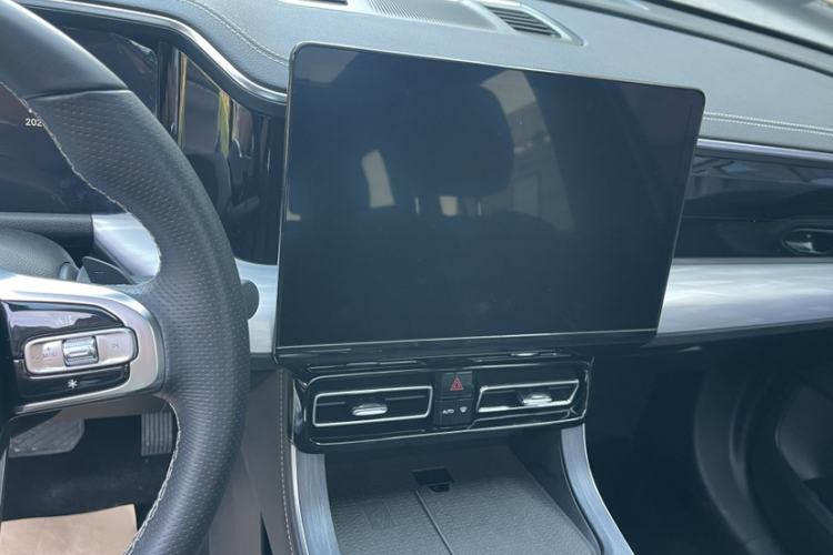 Used GAC Trumpchi GS8 2022 Linghang Series 2.0 TGDI Two-Wheel-Drive Luxury Smart Connectivity Version (7 Seats) Interior 2