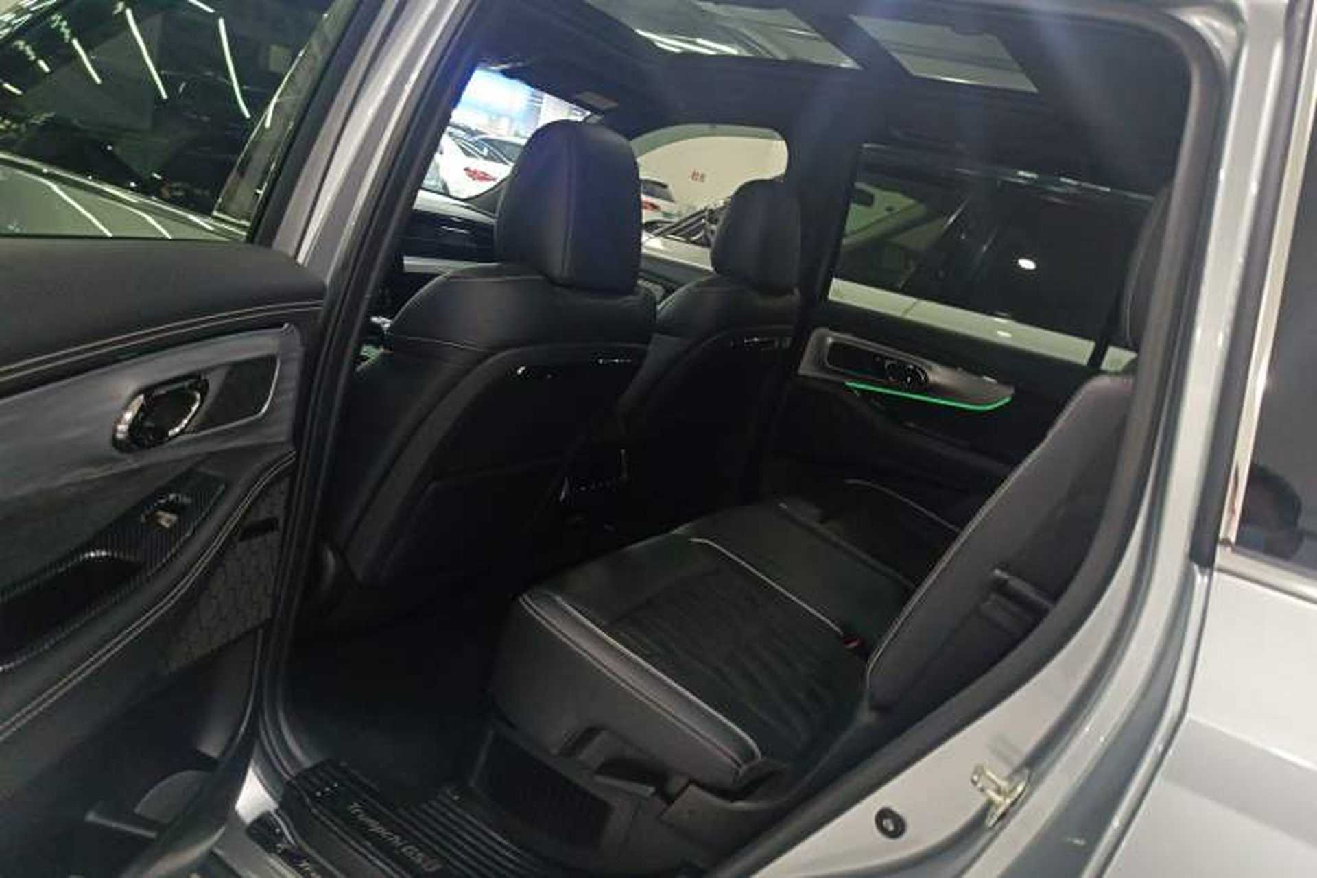 Used GAC Trumpchi GS8 2022 Dual-Engine Series 2.0TM Two-Wheel Drive Prestige Edition (7 Seats) Interior 4