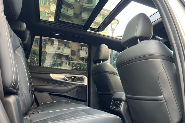Used GAC Trumpchi GS8 2022 Linghang Series 2.0 TGDI Two-Wheel-Drive Luxury Smart Connectivity Version (7 Seats) Interior 7