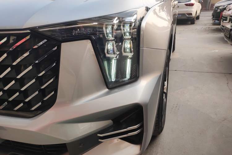Used GAC Trumpchi GS8 2022 Linghang Series 2.0 TGDI Two-Wheel-Drive Luxury Smart Connectivity Version (7 Seats) Left Front Headlight