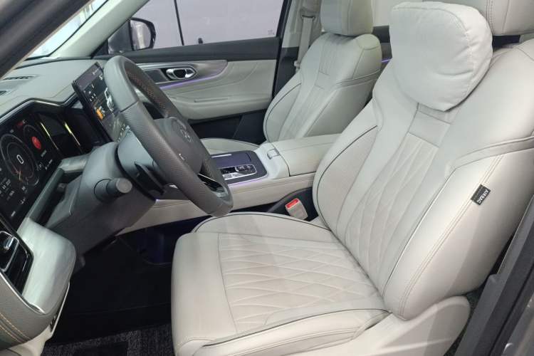 Used GAC Trumpchi GS8 2022 Flagship Series 2.0 TGDI Four-Wheel Drive Luxury Smart Connectivity Version (7 Seats) Left Front Seat