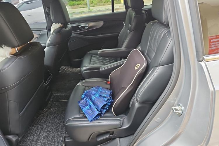 Used GAC Trumpchi GS8 2022 Linghang Series 2.0 TGDI Two-Wheel Drive Luxury Smart Connectivity Version (6 Seats) Left Rear Seat