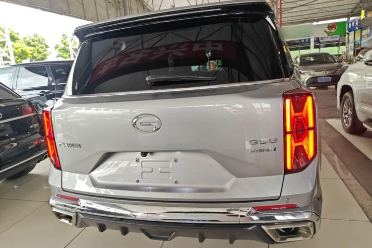 Used GAC Trumpchi GS8 2022 Dual-Engine Series 2.0TM Two-Wheel Drive Prestige Edition (7 Seats) Rear