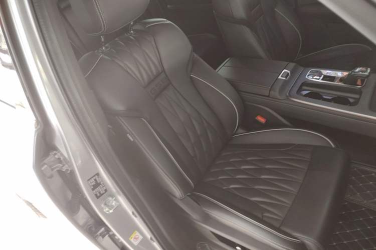 Used GAC Trumpchi GS8 2022 Flagship Series 2.0 TGDI Two-Wheel-Drive Prestige Edition (7 Seats) Right Front Seat