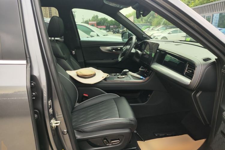 Used GAC Trumpchi GS8 2022 Double-Energy Series 2.0TM Two-Wheel Drive Prestige Edition (6 Seats) Right Front Seat