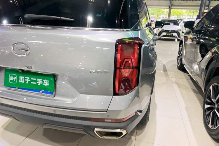 Used GAC Trumpchi GS8 2022 Linghang Series 2.0 TGDI Two-Wheel-Drive Luxury Smart Connectivity Version (7 Seats) Right Rear Taillight