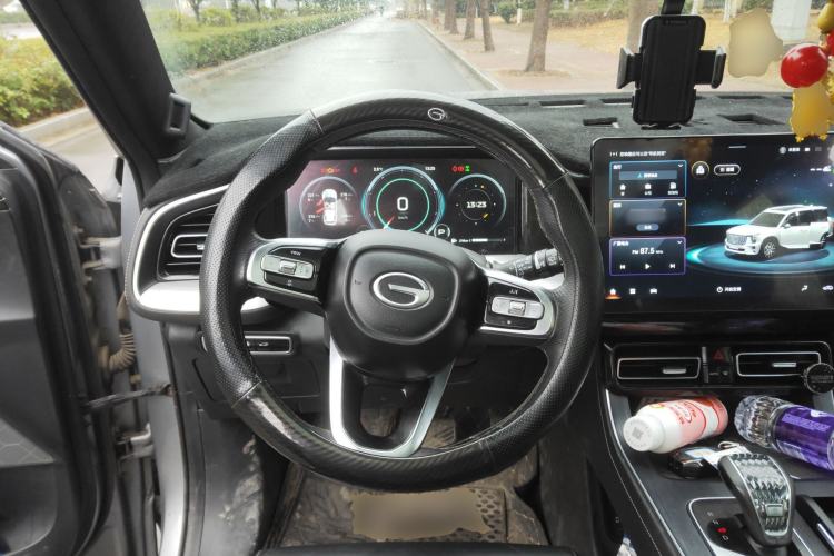 Used GAC Trumpchi GS8 2022 Flagship Series 2.0 TGDI Four-Wheel Drive Luxury Smart Connectivity Version (7 Seats) Steering Wheel