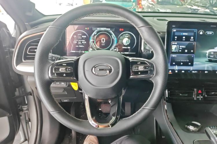 Used GAC Trumpchi GS8 2022 Dual-Engine Series 2.0TM Two-Wheel Drive Prestige Edition (7 Seats) Steering Wheel