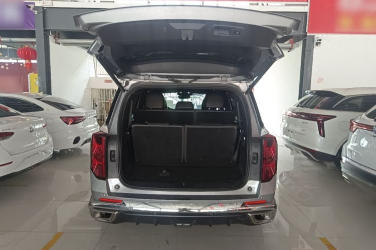 Used GAC Trumpchi GS8 2022 Dual-Engine Series 2.0TM Two-Wheel Drive Prestige Edition (7 Seats) Trunk