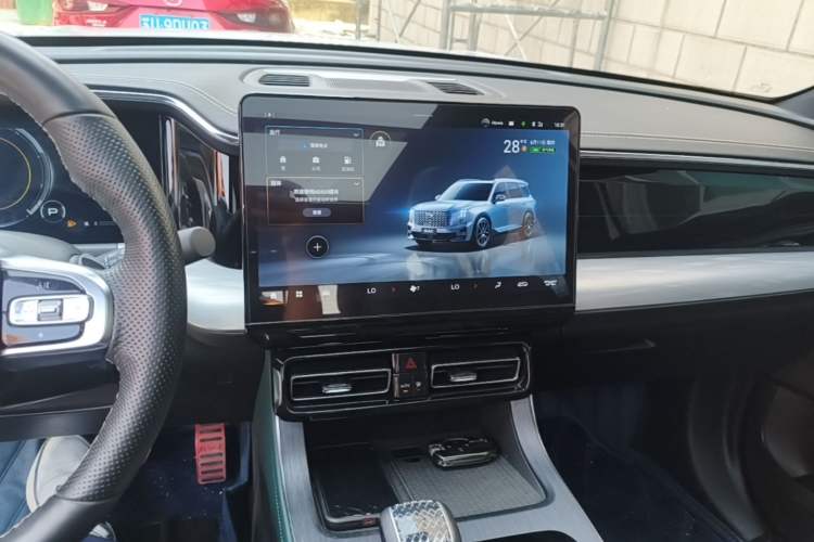 Used GAC Trumpchi GS8 2022 Flagship Series 2.0 TGDI Two-Wheel-Drive Prestige Edition (7 Seats) Audio And AC Panel