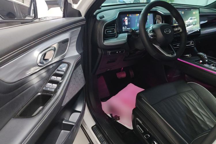Used GAC Trumpchi GS8 2022 LINGHANG Series 2.0 TGDI Two-Wheel-Drive Luxury Edition (7 Seats) Driver Seat