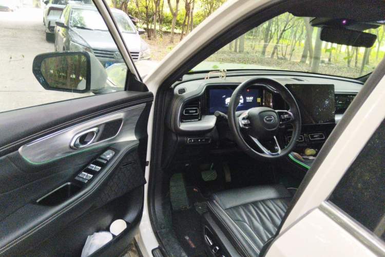 Used GAC Trumpchi GS8 2022 Linghang Series 2.0 TGDI Two-Wheel-Drive Luxury Smart Connectivity Version (7 Seats) Driver Seat