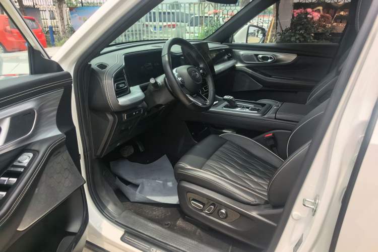 Used GAC Trumpchi GS8 2022 Flagship Series 2.0 TGDI Two-Wheel-Drive Prestige Edition (7 Seats) Driver Seat