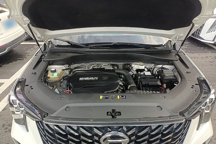 Used GAC Trumpchi GS8 2022 Linghang Series 2.0 TGDI Two-Wheel-Drive Luxury Smart Connectivity Version (7 Seats) Engine Bay