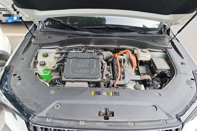 Used GAC Trumpchi GS8 2022 Dual-Engine Series 2.0TM Four-Wheel Drive Prestige Edition (6 Seats) Engine Bay