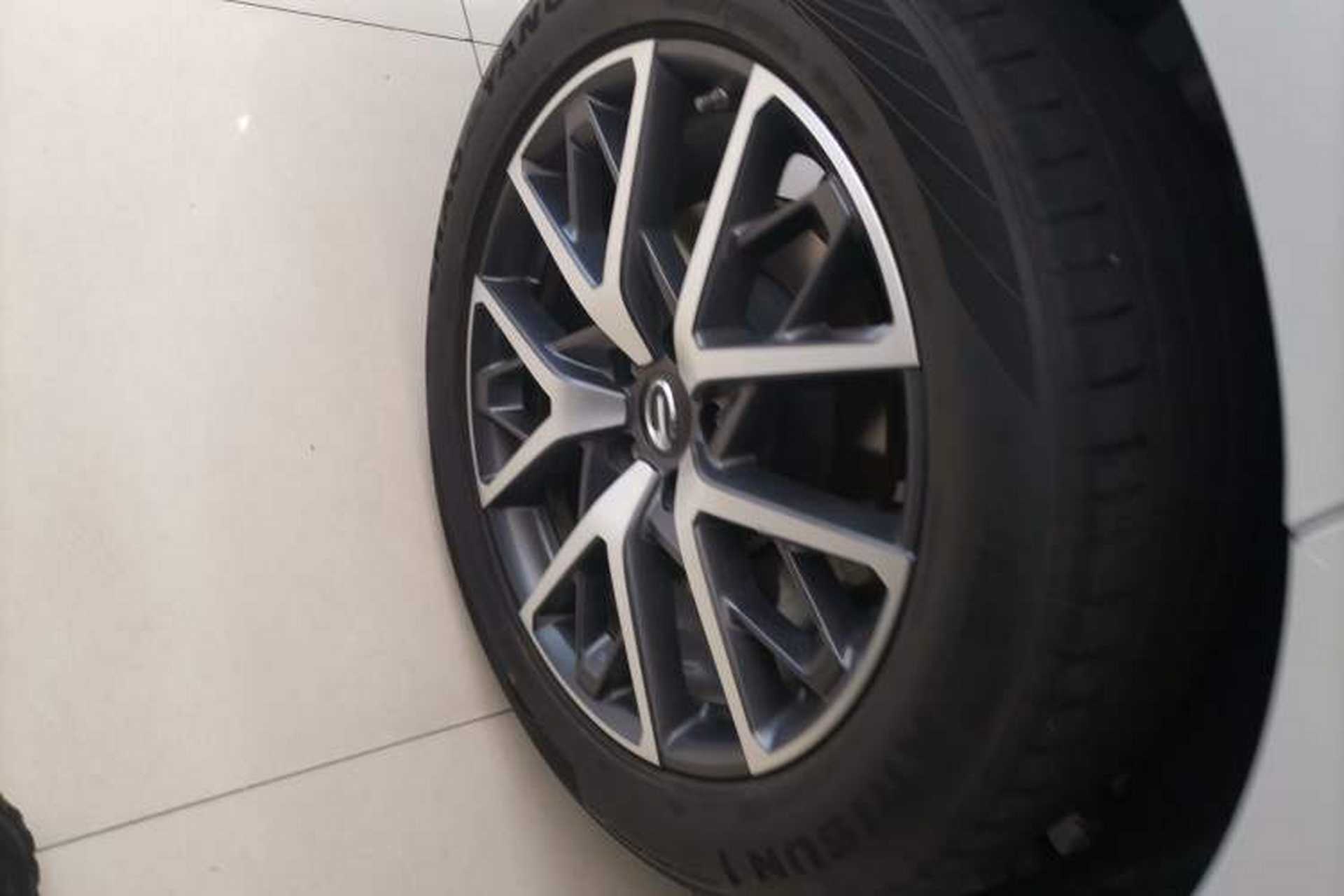 Used GAC Trumpchi GS8 2022 Dual-Engine Series 2.0TM Four-Wheel Drive Prestige Edition (6 Seats) Exterior 5