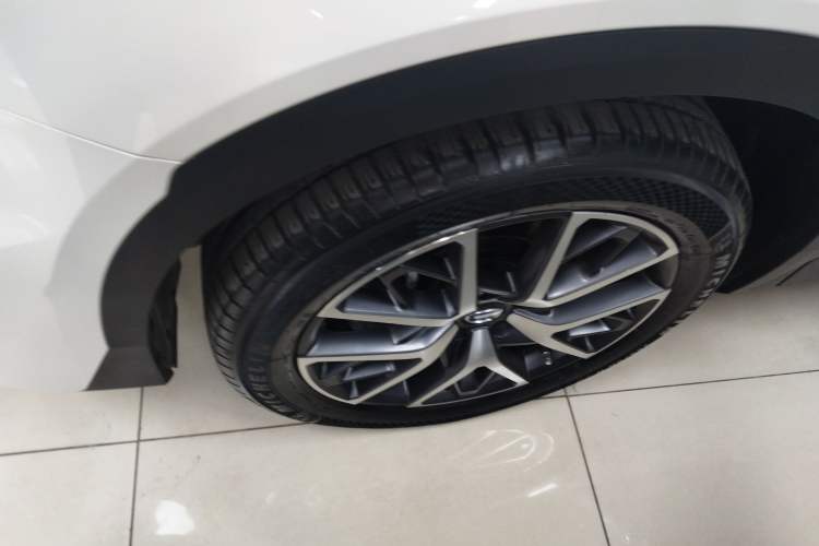 Used GAC Trumpchi GS8 2022 Flagship Series 2.0 TGDI Four-Wheel Drive Luxury Smart Connectivity Version (6 Seats) Exterior 7