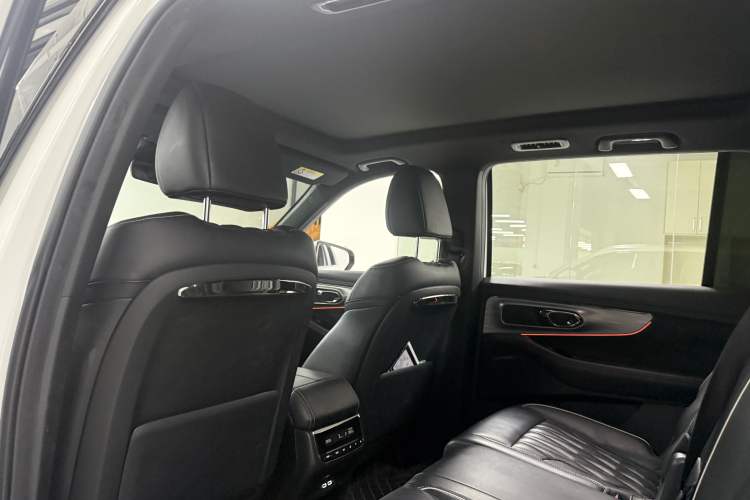 Used GAC Trumpchi GS8 2022 Dual-Engine Series 2.0TM Two-Wheel Drive Prestige Edition (7 Seats) Headliner