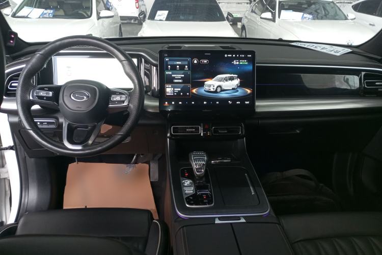Used GAC Trumpchi GS8 2022 Flagship Series 2.0 TGDI Two-Wheel-Drive Prestige Edition (7 Seats) Interior 2