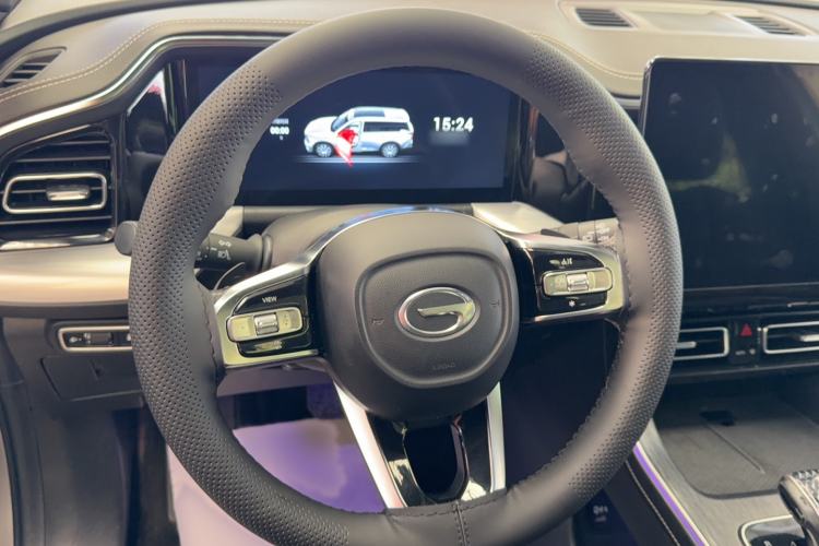 Used GAC Trumpchi GS8 2022 Linghang Series 2.0 TGDI Two-Wheel-Drive Luxury Smart Connectivity Version (7 Seats) Interior 2