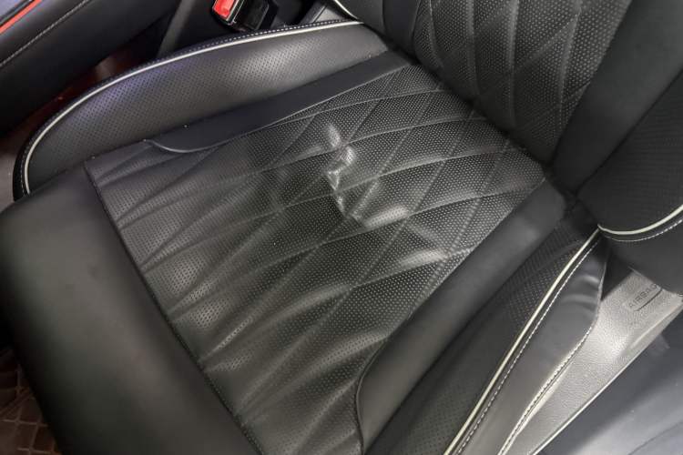 Used GAC Trumpchi GS8 2022 Dual-Engine Series 2.0TM Two-Wheel Drive Prestige Edition (7 Seats) Interior 4