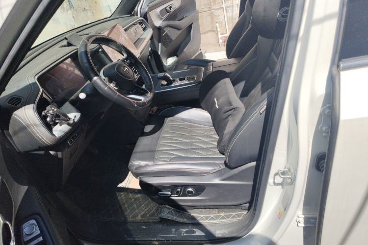Used GAC Trumpchi GS8 2022 Linghang Series 2.0 TGDI Two-Wheel-Drive Luxury Smart Connectivity Version (7 Seats) Left Front Seat