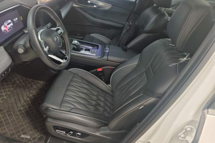 Used GAC Trumpchi GS8 2022 Linghang Series 2.0 TGDI Two-Wheel-Drive Luxury Smart Connectivity Version (7 Seats) Left Front Seat