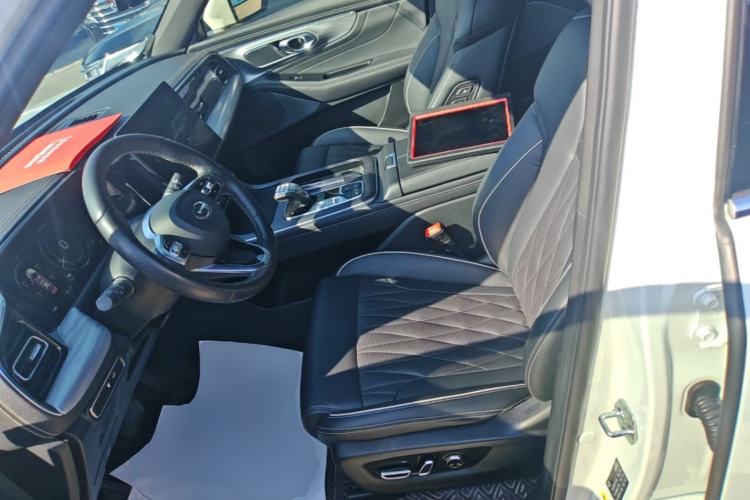 Used GAC Trumpchi GS8 2022 Flagship Series 2.0 TGDI Two-Wheel-Drive Prestige Edition (7 Seats) Left Front Seat