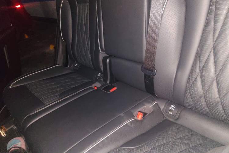 Used GAC Trumpchi GS8 2022 Linghang Series 2.0 TGDI Two-Wheel-Drive Luxury Smart Connectivity Version (7 Seats) Left Rear Seat