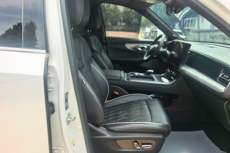 Used GAC Trumpchi GS8 2022 Flagship Series 2.0 TGDI Two-Wheel-Drive Prestige Edition (7 Seats) Right Front Seat