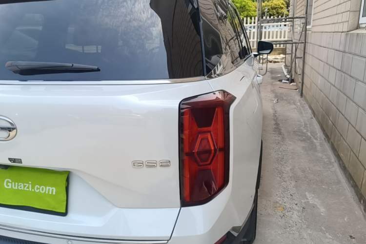 Used GAC Trumpchi GS8 2022 Flagship Series 2.0 TGDI Two-Wheel-Drive Prestige Edition (7 Seats) Right Rear Taillight