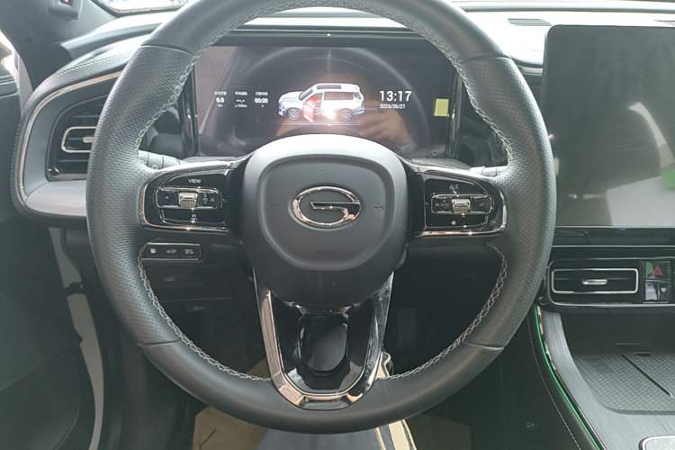 Used GAC Trumpchi GS8 2022 Double-Energy Series 2.0TM Four-Wheel Drive Premium Edition (7 Seats) Steering Wheel