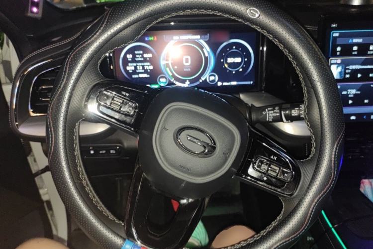Used GAC Trumpchi GS8 2022 Dual-Engine Series 2.0TM Two-Wheel Drive Prestige Edition (7 Seats) Steering Wheel
