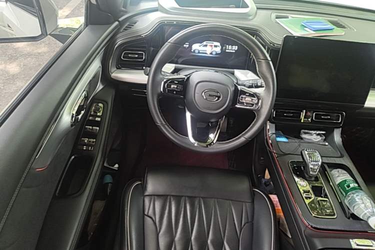 Used GAC Trumpchi GS8 2022 Double-Energy Series 2.0TM Four-Wheel Drive Premium Edition (7 Seats) Steering Wheel