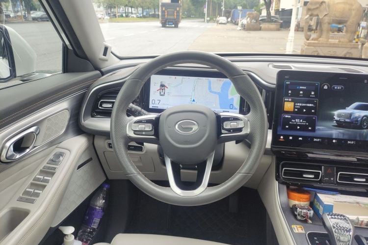 Used GAC Trumpchi GS8 2022 Linghang Series 2.0 TGDI Two-Wheel Drive Luxury Smart Connectivity Version (6 Seats) Steering Wheel