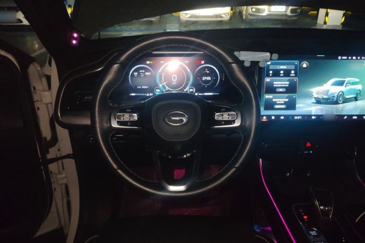 Used GAC Trumpchi GS8 2022 Linghang Series 2.0 TGDI Two-Wheel-Drive Luxury Smart Connectivity Version (7 Seats) Steering Wheel