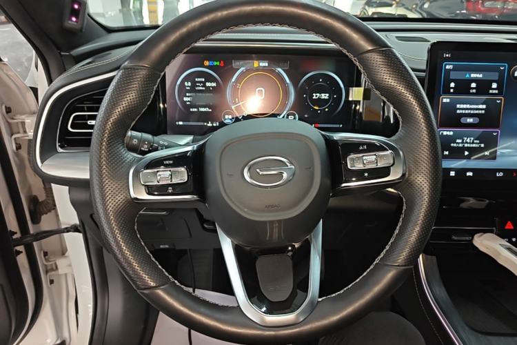 Used GAC Trumpchi GS8 2022 Flagship Series 2.0 TGDI Two-Wheel-Drive Prestige Edition (6-seater) Steering Wheel